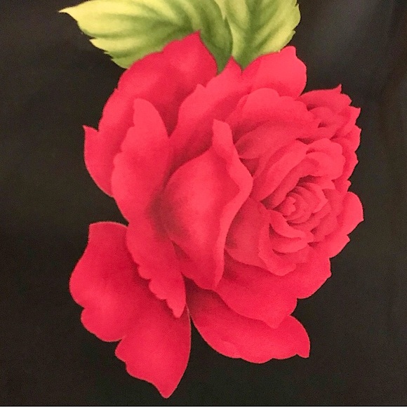 Loud Red Rose Pattern Skirt Y2k Large Flower Pattern skirt. - Picture 3 of 8